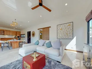 For rent 2 bedrooms villa in Mueang Phuket, Phuket
