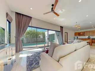 For rent 2 bedrooms villa in Mueang Phuket, Phuket