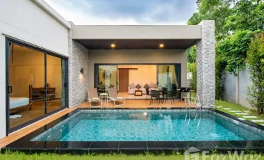 For rent 2 bedrooms villa in Mueang Phuket, Phuket