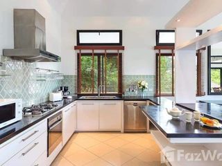 For rent 4 bedrooms villa in Mueang Phuket, Phuket