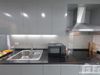 Apartamento en alquiler de 2 habitaciones en Si Racha, Chonburi