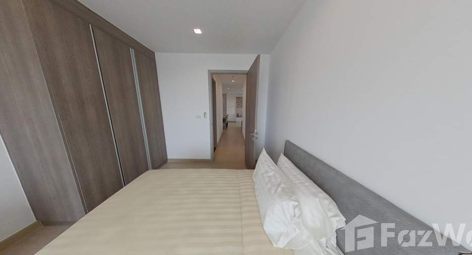 For rent 2 bedrooms apartment in Si Racha, Chonburi
