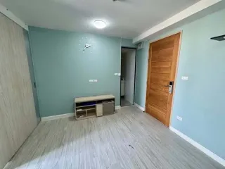For sale 1 bed condo in Huai Khwang, Bangkok
