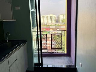 For sale 1 bed condo in Huai Khwang, Bangkok