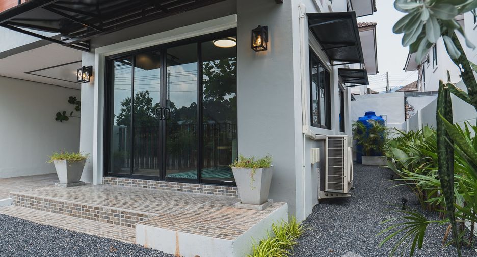 Casa en alquiler de 3 habitaciones en Kathu, Phuket