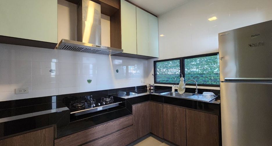 For sale and for rent 4 bedrooms house in Bang Phli, Samut Prakan