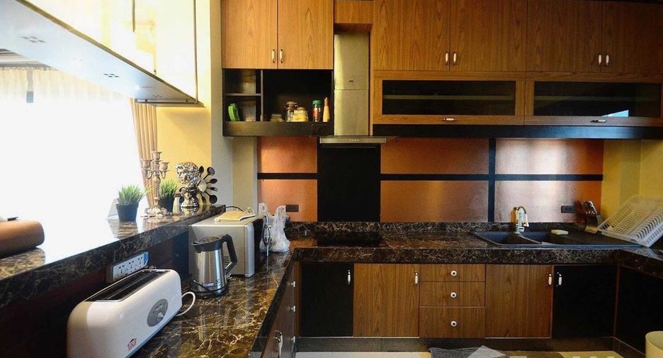 À vendre 21 chambres hôtel à Pak Chong, Nakhon Ratchasima