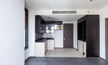 For sale 1 bed condo in Khlong Toei, Bangkok