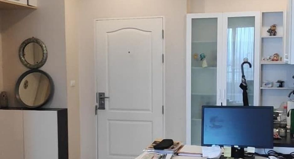 For sale studio condo in Khlong San, Bangkok