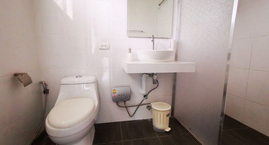 For sale and for rent 3 bedrooms house in Sattahip, Chonburi