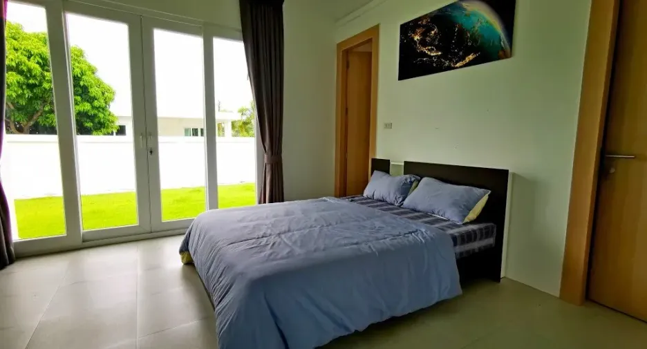 For sale and for rent 3 bedrooms house in Sattahip, Chonburi