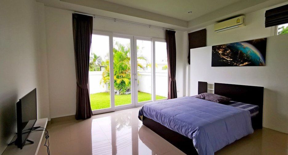 For sale and for rent 3 bedrooms house in Sattahip, Chonburi