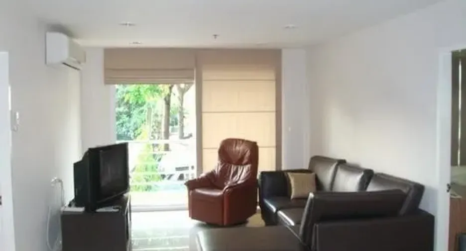 For sale 2 bedrooms condo in Khlong Toei, Bangkok