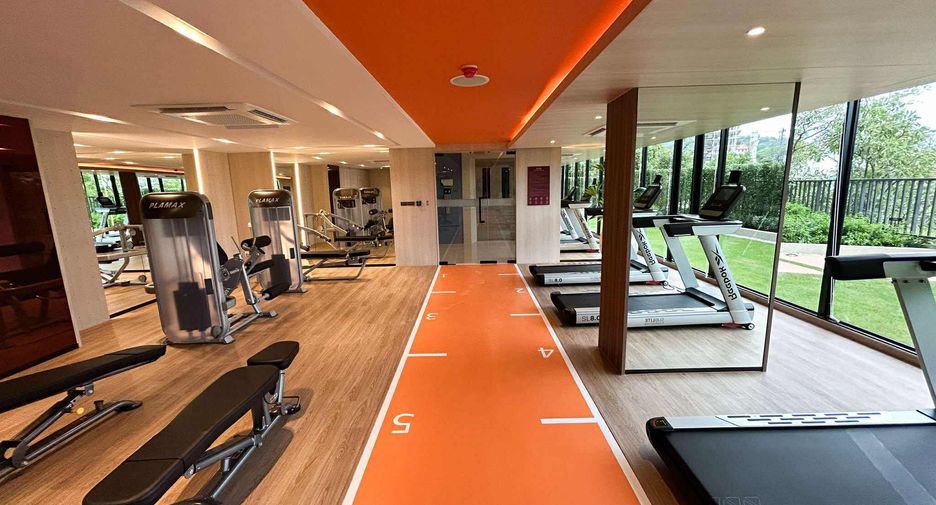 For rent 2 bedrooms condo in Mueang Phuket, Phuket