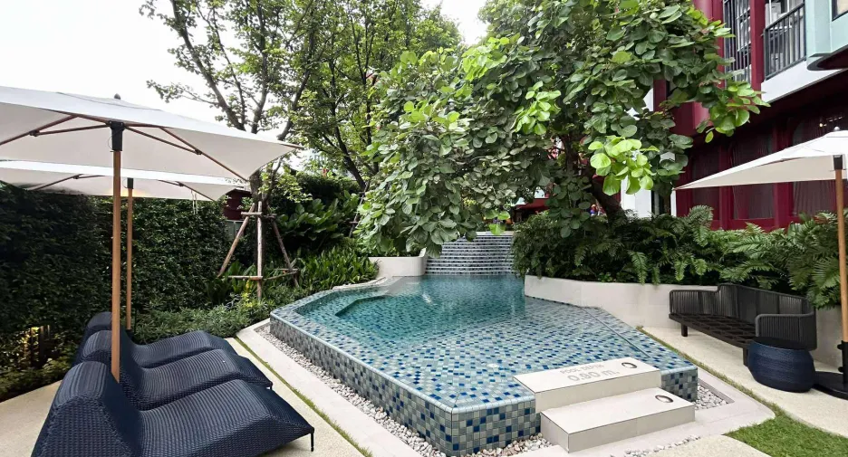 For rent 2 bedrooms condo in Mueang Phuket, Phuket