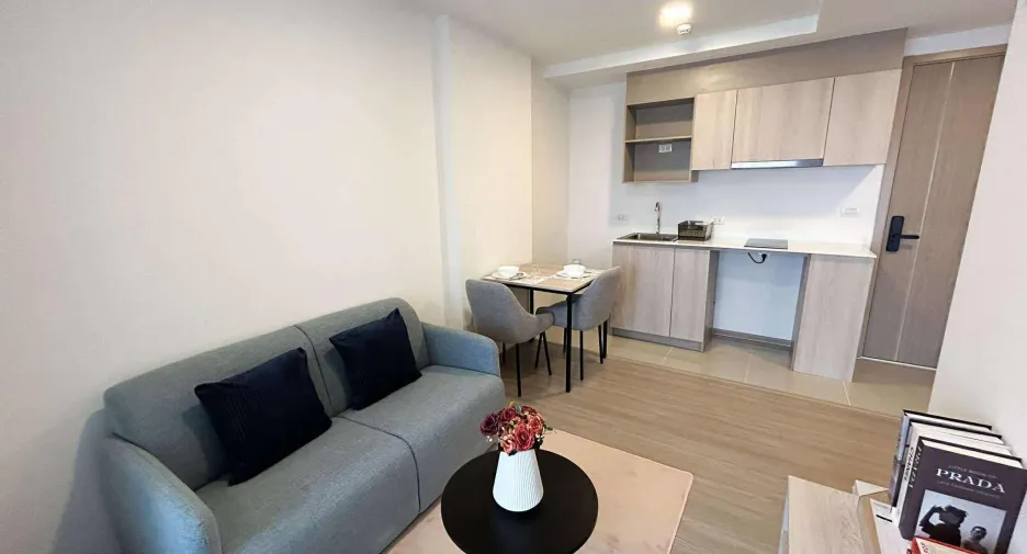 For rent 2 bedrooms condo in Mueang Phuket, Phuket