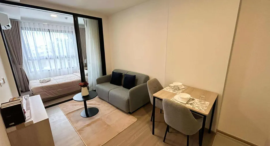 For rent 2 bedrooms condo in Mueang Phuket, Phuket
