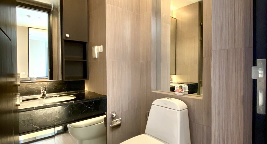 For sale and for rent 2 bedrooms condo in Watthana, Bangkok