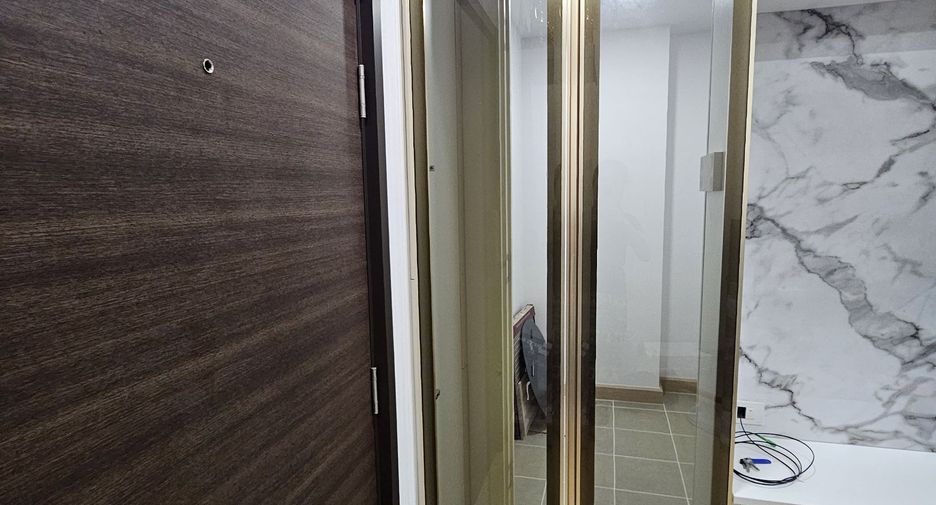 Wohnung zum Kauf mit 1 Zimmer in Bangkok Noi, Bangkok