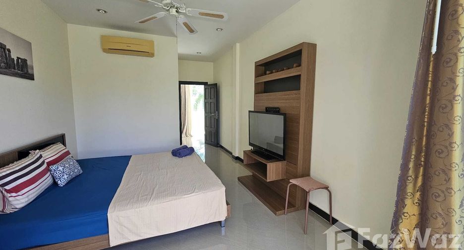 À louer 3 chambres villa à Mueang Phuket, Phuket