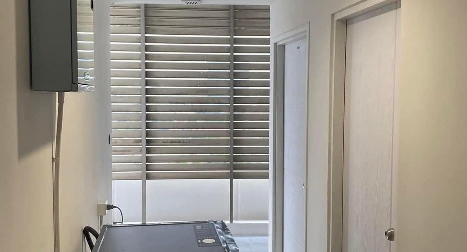For sale 2 bedrooms condo in Bang Phlat, Bangkok