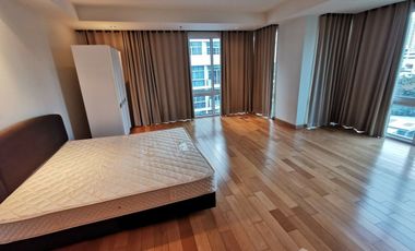 Condo en alquiler de 4 habitaciones en Khlong Toei, Bangkok