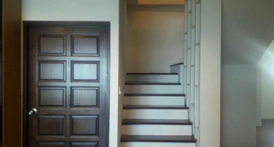 For rent 4 bedrooms condo in Si Racha, Chonburi