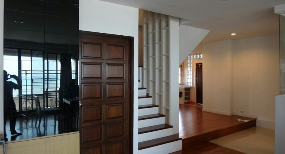 For rent 4 bedrooms condo in Si Racha, Chonburi