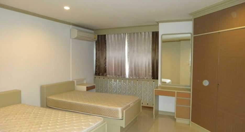 For rent 4 bedrooms condo in Si Racha, Chonburi