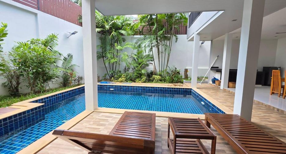 For sale 4 bedrooms villa in Mueang Phuket, Phuket