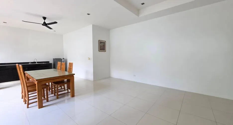 For sale 4 bedrooms villa in Mueang Phuket, Phuket