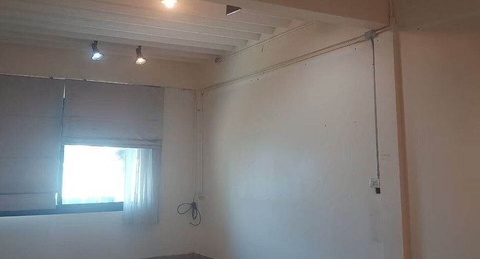 Local comercial en venta en Phra Khanong, Bangkok