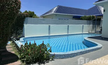 For rent 3 bedrooms villa in Mueang Phuket, Phuket