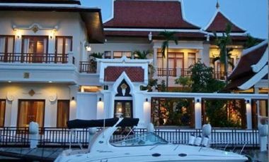 À vendre 5 chambres maison à Sattahip, Chonburi