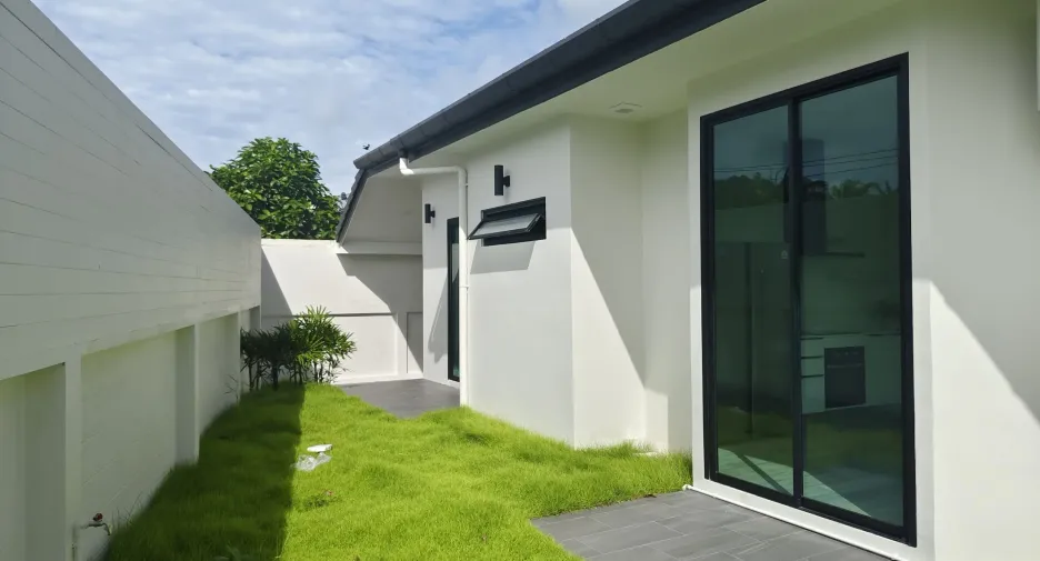 For sale 4 bedrooms villa in Kathu, Phuket