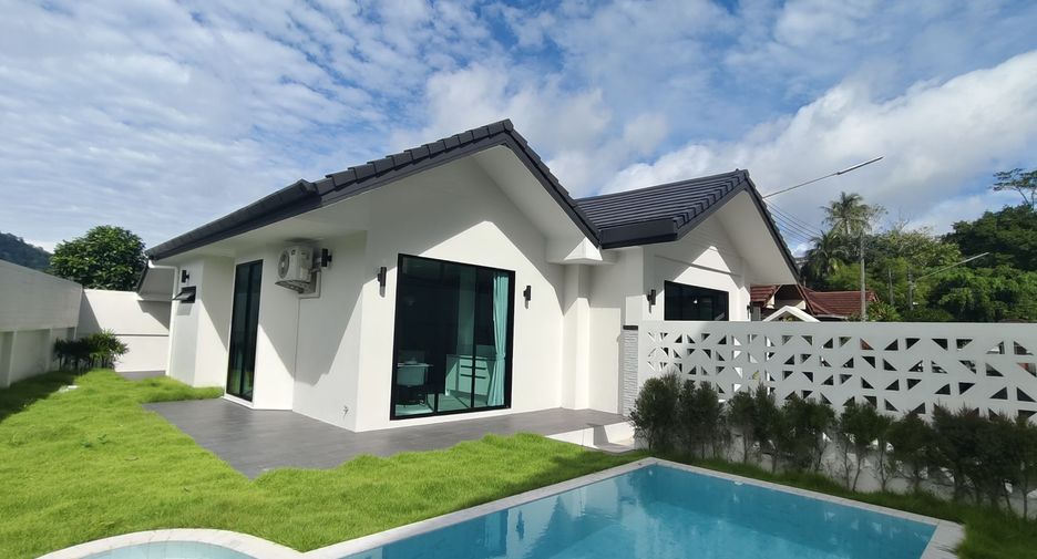 For sale 4 bedrooms villa in Kathu, Phuket