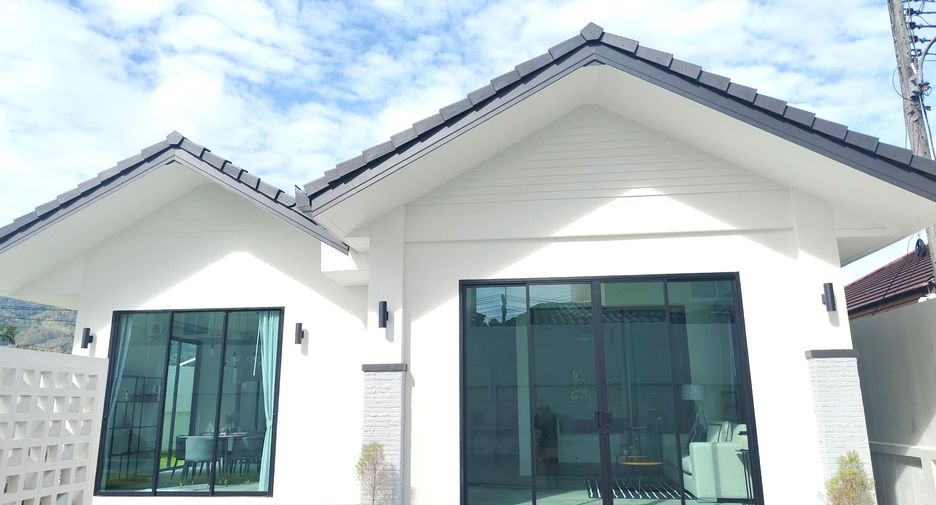 For sale 4 bedrooms villa in Kathu, Phuket