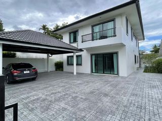 Casa en alquiler de 4 habitaciones en Thalang, Phuket