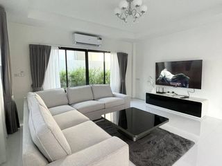 Casa en alquiler de 4 habitaciones en Thalang, Phuket