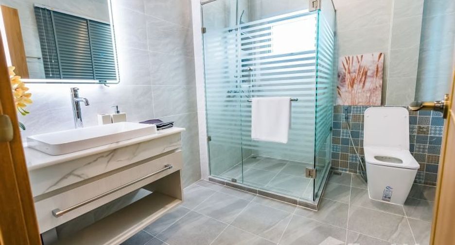 Продажа 3 спальни дом в Банг Ламунг, Чонбури