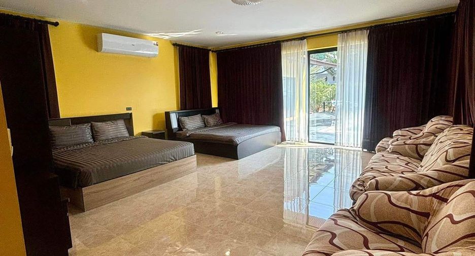 For rent 5 bedrooms villa in Bang Lamung, Chonburi