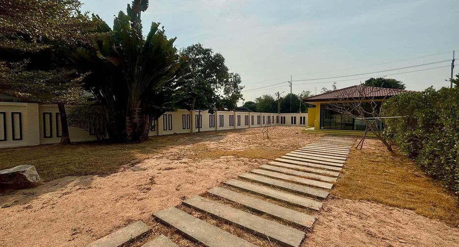 For rent 5 bedrooms villa in Bang Lamung, Chonburi