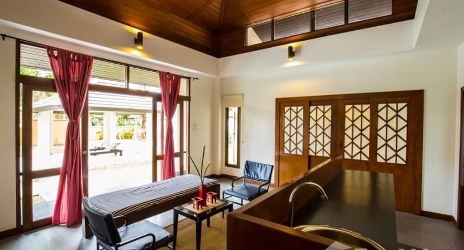 For sale and for rent 4 bedrooms house in Bang Lamung, Chonburi