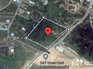 À vendre terrain à Si Racha, Chonburi