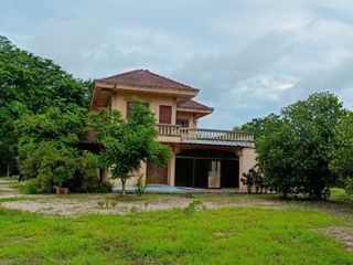 À vendre terrain à Si Racha, Chonburi