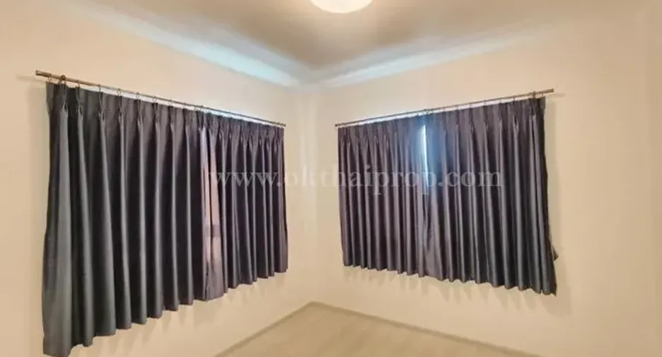 Casa en venta de 4 habitaciones en Mueang Samut Sakhon, Samut Sakhon