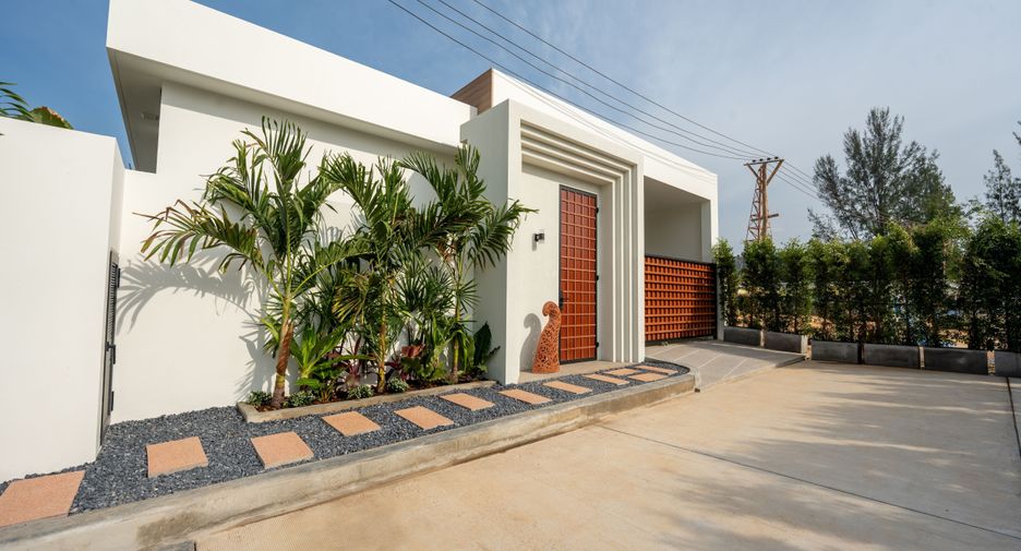 For sale 3 bedrooms villa in Thalang, Phuket