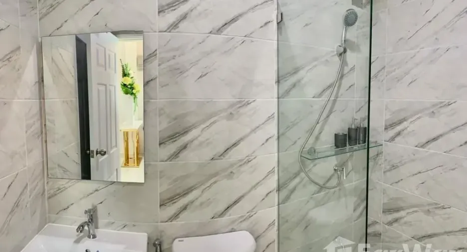 Reihenhaus zur Miete mit 2 Zimmer in Mueang Phuket, Phuket