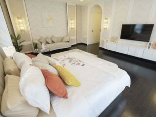 For sale and for rent 5 bedrooms house in Bang Phli, Samut Prakan
