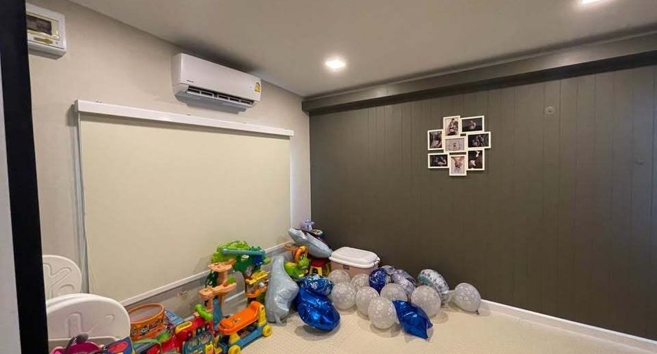 For sale 4 bedrooms house in Bang Kruai, Nonthaburi